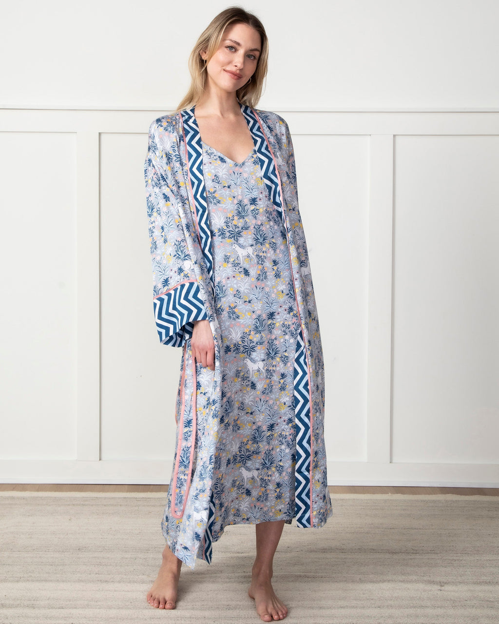 Unicorn's Garden - Satin Chic to Sleep Nightie and Satin Robe Set - Silver